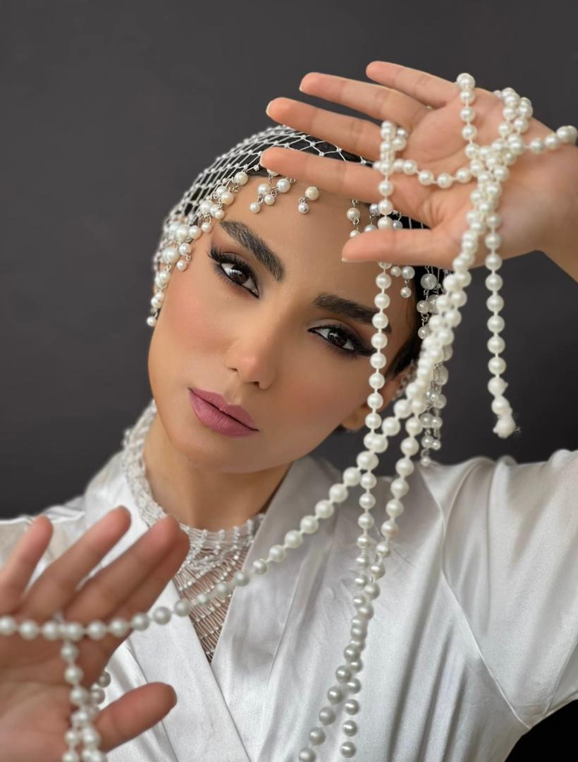 میکاپ و شنیون عروس و محفلی